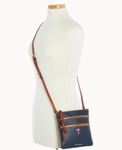 MLB Twins N S Triple Zip Crossbody TWINS -Online Sale Dooney & Bourke B0298G AWNVPATNTWNS ALT4 1
