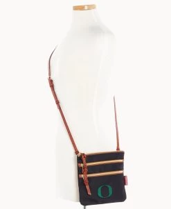 Collegiate University Of Oregon N S Triple Zip W ID Holder OREGON -Online Sale Dooney & Bourke B0298G INBLPATNORE0 ALT4