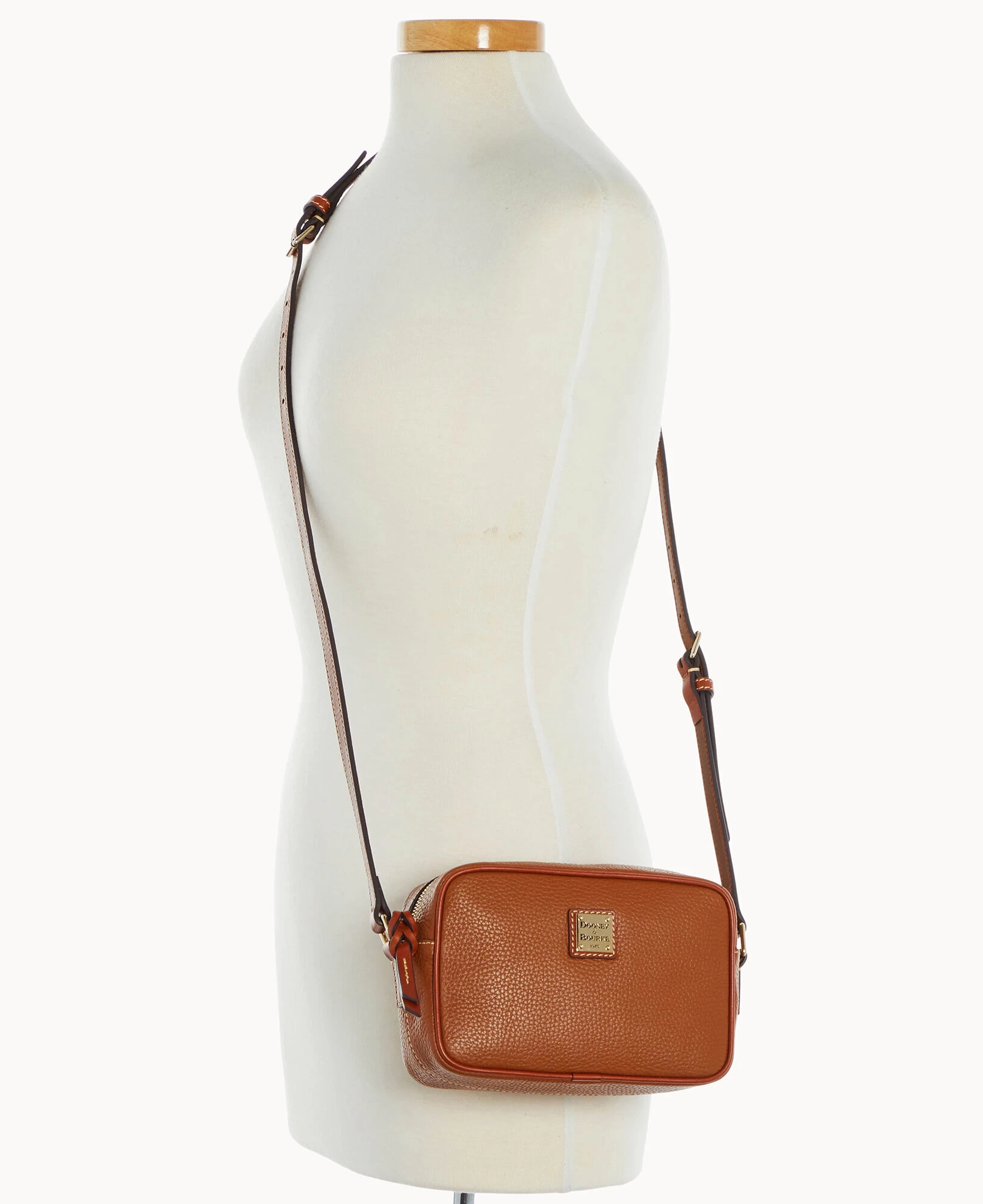 Pebble Grain Camera Crossbody Caramel 7 Pebble Grain Camera Crossbody Caramel - Image 5