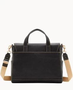 Pebble Grain Hunter Messenger Black -Online Sale Dooney & Bourke B1762G P1BLPABL ALT3 1