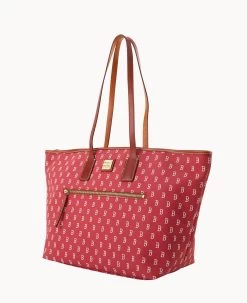 MLB Red Sox Large Tote RED SOX 16 MLB Red Sox Large Tote RED SOX -Online Sale Dooney & Bourke B1855G MJRDPATNRDSX ALT1 1