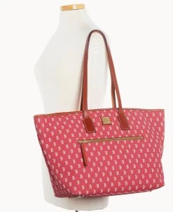 MLB Red Sox Large Tote RED SOX 18 MLB Red Sox Large Tote RED SOX -Online Sale Dooney & Bourke B1855G MJRDPATNRDSX ALT4 1