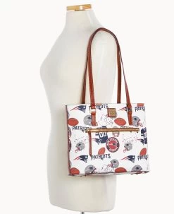 NFL Patriots Shopper PATRIOTS -Online Sale Dooney & Bourke B1924G QWMWPATNPATR ALT4