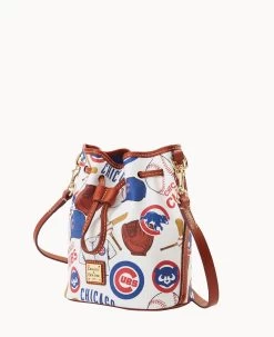 MLB Cubs Small Drawstring CUBS 16 MLB Cubs Small Drawstring CUBS -Online Sale Dooney & Bourke B1959G QUMWPATNCUBS ALT1 1