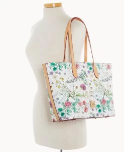 Botanical Collection Large Tote White 17 Botanical Collection Large Tote White -Online Sale Dooney & Bourke B2321G BZWHSVNA ALT4