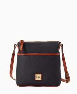 Pebble Grain Small Everyday Crossbody Black