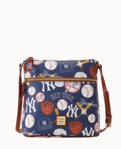 MLB Yankees Crossbody YANKEES 21 MLB Yankees Crossbody YANKEES -Online Sale Dooney & Bourke B3264G QUNVPATNYANK
