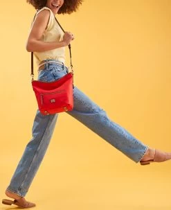 Wayfarer Small Hobo Crossbody Black -Online Sale Dooney & Bourke BCAMD1860 ILD lifestyle 1