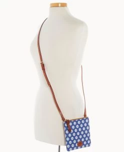 MLB Cubs Small North South Top Zip Crossbody Cubs 18 MLB Cubs Small North South Top Zip Crossbody Cubs -Online Sale Dooney & Bourke BL370G MJBUPATNCUBS ALT4 1