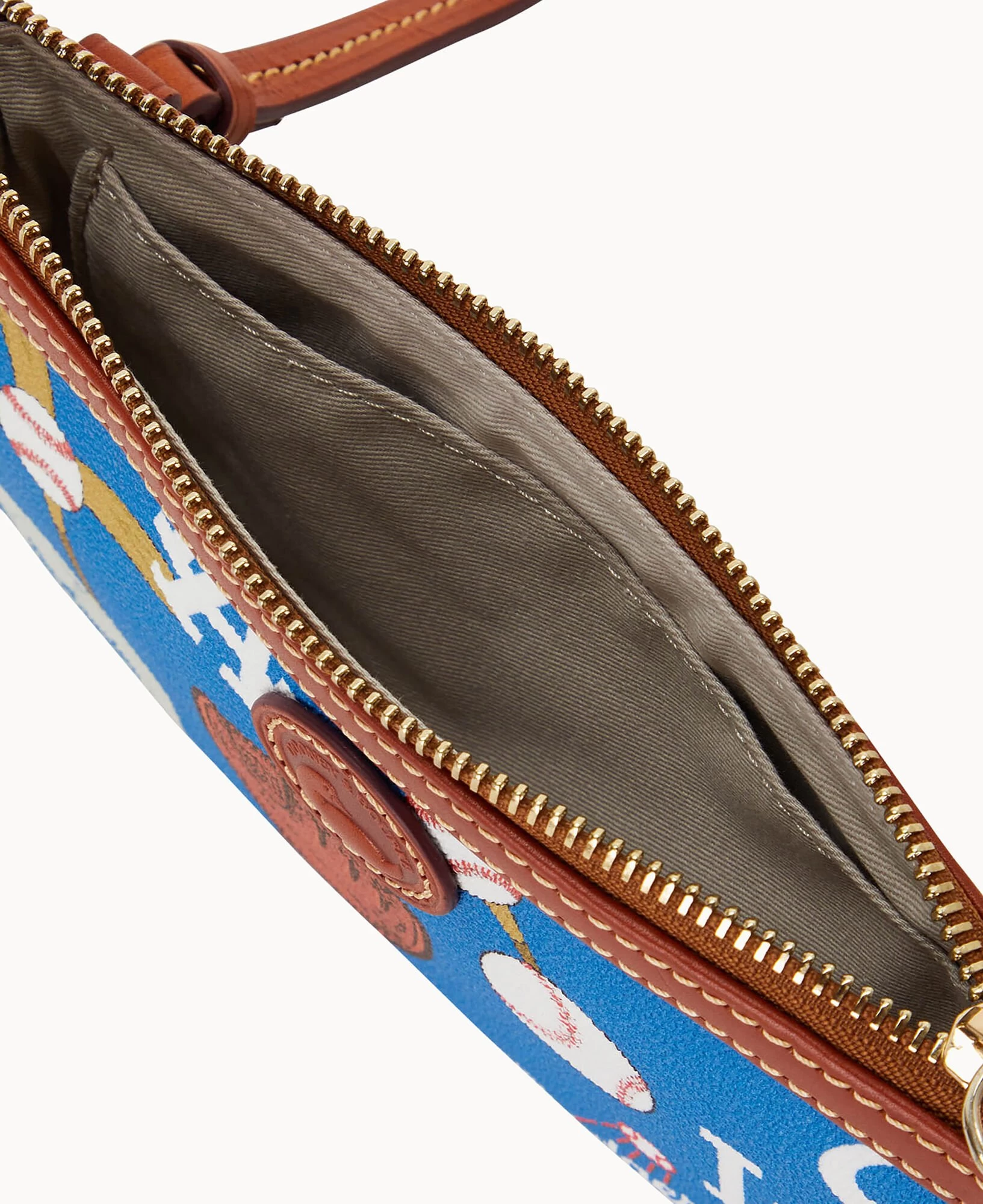 MLB Dodgers Large Slim Crossbody Dodgers 9 MLB Dodgers Large Slim Crossbody Dodgers - Image 7