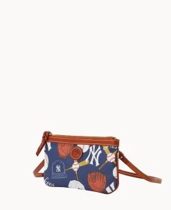 MLB Yankees Large Slim Crossbody Yankees -Online Sale Dooney & Bourke BL373G QUNVPATNYANK ALT1 1