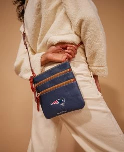 NFL Patriots Triple Zip Crossbody PATRIOTS 19 NFL Patriots Triple Zip Crossbody PATRIOTS -Online Sale Dooney & Bourke BNPPR0298 ILD lifestyle 1