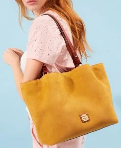 Suede Flynn Black -Online Sale Dooney & Bourke BSUED1044 ILD lifestyle 1