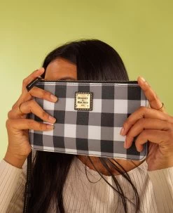 Tucker Large Bella Crossbody Red -Online Sale Dooney & Bourke BTUCK2335 ILD lifestyle 1