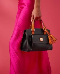 Wexford Leather Small Satchel Black -Online Sale Dooney & Bourke BWXFD2170 ILD lifestyle 1