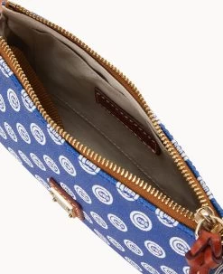 MLB Cubs Lexi Crossbody Sm Coin Case CUBS 17 MLB Cubs Lexi Crossbody Sm Coin Case CUBS -Online Sale Dooney & Bourke M1400G MJBUPATNCUBS ALT2 1