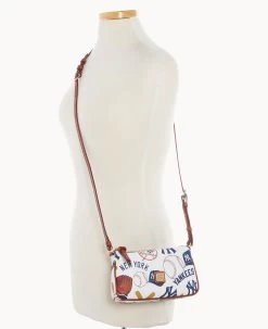 MLB Yankees Lexi Crossbody Sm Coin Case YANKEES -Online Sale Dooney & Bourke M1400G QUMWPATNYANK ALT4 1