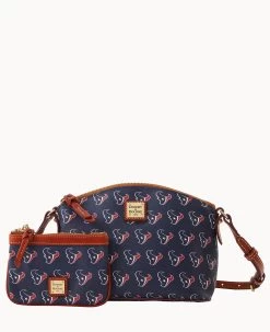 NFL Texans Suki Crossbody Med Wristlet TEXANS -Online Sale Dooney & Bourke M1696G NJNVPATNTEXA 1