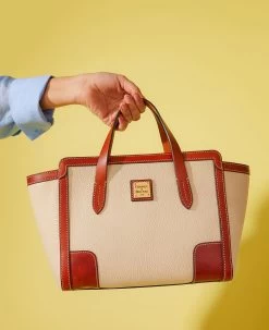 Pebble Grain Small Shopper Black Black 28 Pebble Grain Small Shopper Black Black -Online Sale Dooney & Bourke R0674 ILD lifestyle 1