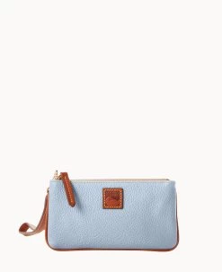 Pebble Grain Medium Wristlet Blush 28 Pebble Grain Medium Wristlet Blush -Online Sale Dooney & Bourke W0326G 9P3FPAKR
